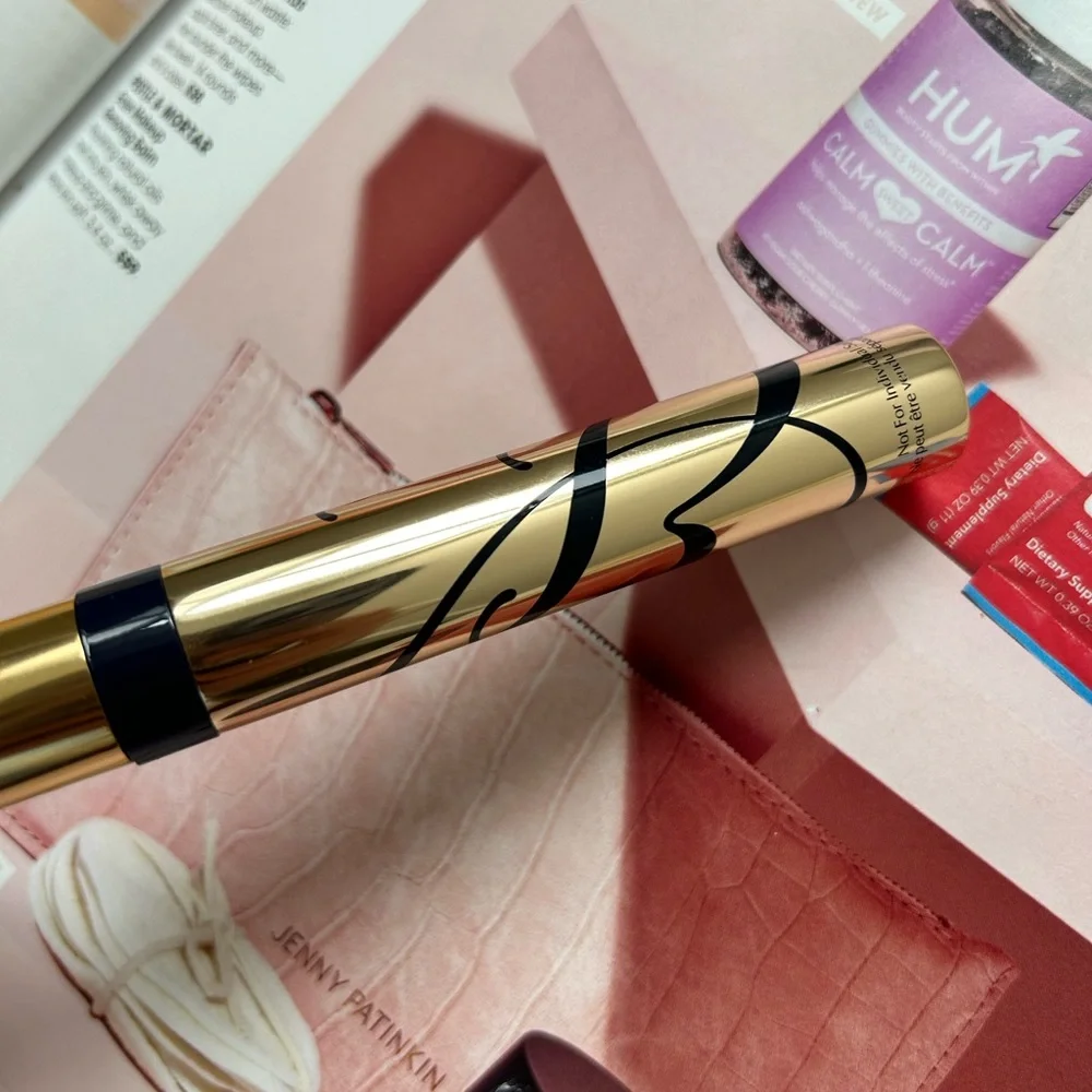 Estee Lauder Sumptuous Extreme Mascara - 01 Extreme Black full size without box